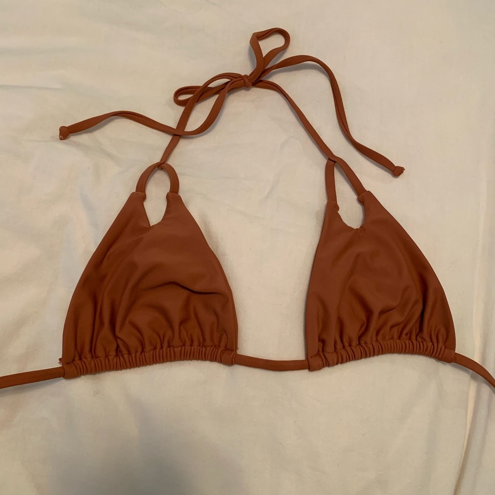 Beach riot triangle top